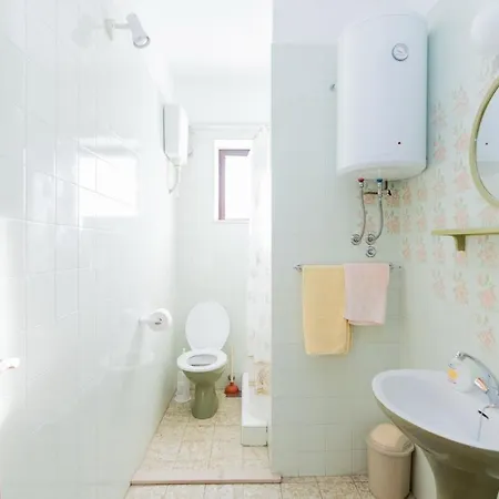 Apartman With Parking Space Supetar, Brac - 18825