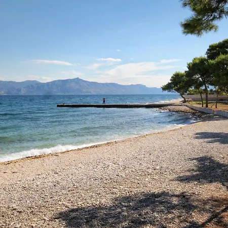 Apartment With Parking Space Supetar, Brac - 18825 *